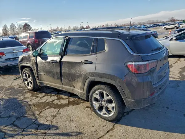 3C4NJCCB8JT351275 2018 JEEP COMPASS - Image 2