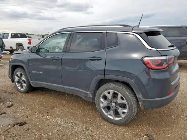 3C4NJCCB8JT358288 2018 JEEP COMPASS - Image 2