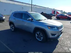 3C4NJCCB8JT406260 2018 JEEP COMPASS