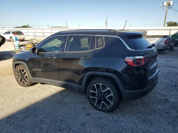 3C4NJCCB8JT495134 2018 JEEP COMPASS - Image 2