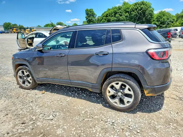 3C4NJCCB8KT662707 2019 JEEP COMPASS - Image 2
