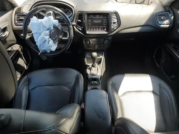 3C4NJCCB8KT675599 2019 JEEP COMPASS - Image 8