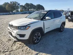 3C4NJCCB8KT749040 2019 JEEP COMPASS