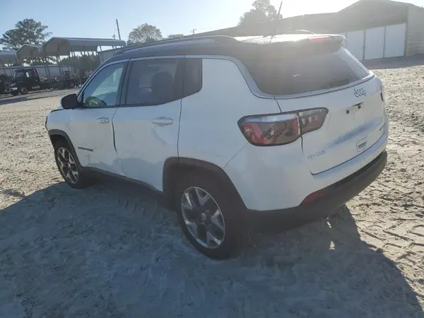 3C4NJCCB8KT749040 2019 JEEP COMPASS - Image 2