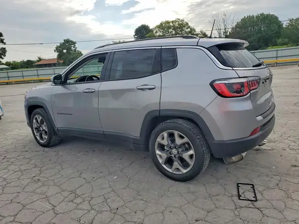 3C4NJCCB8KT802111 2019 JEEP COMPASS - Image 2