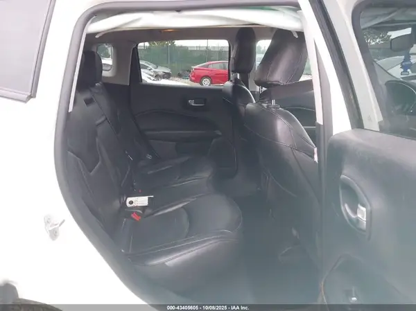 3C4NJCCB8KT802190 2019 JEEP COMPASS - Image 8