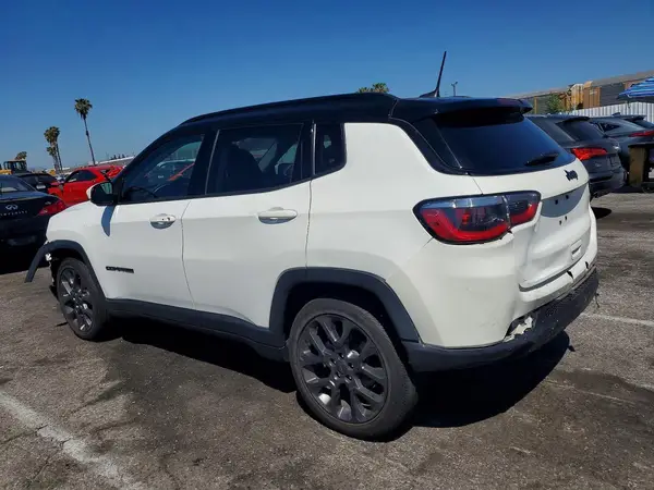 3C4NJCCB8KT844083 2019 JEEP COMPASS - Image 2