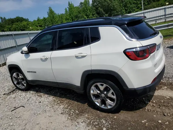 3C4NJCCB8LT108214 2020 JEEP COMPASS - Image 2