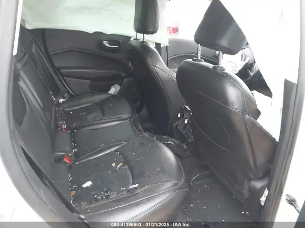 3C4NJCCB8LT114725 2020 JEEP COMPASS - Image 8