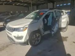 3C4NJCCB8LT128611 2020 JEEP COMPASS