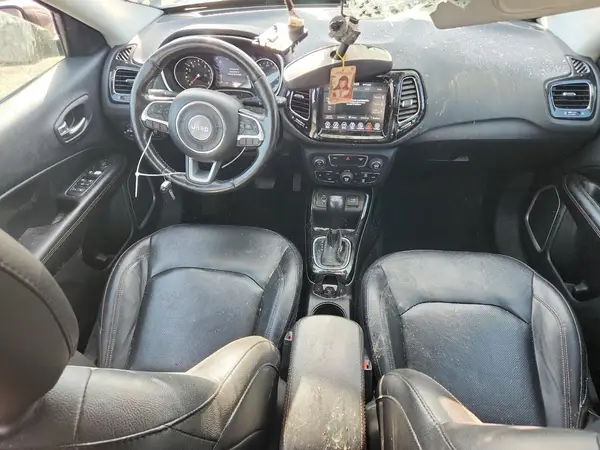 3C4NJCCB8LT140306 2020 JEEP COMPASS - Image 8
