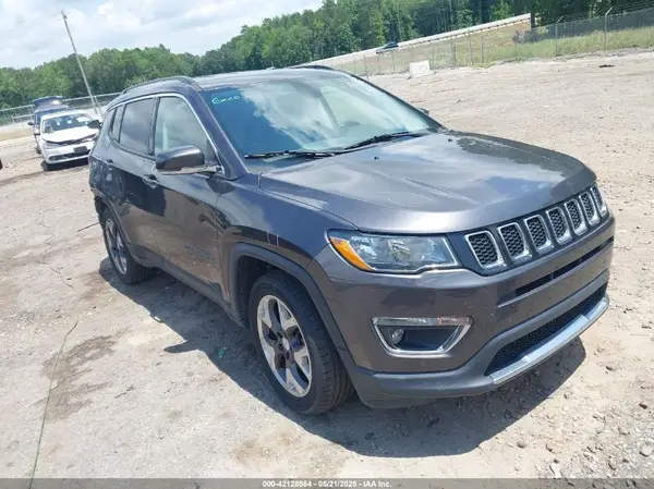 3C4NJCCB8LT158403 2020 JEEP COMPASS - Image 1