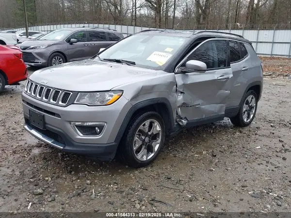 3C4NJCCB8LT200830 2020 JEEP COMPASS - Image 2
