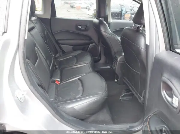 3C4NJCCB8LT200830 2020 JEEP COMPASS - Image 8
