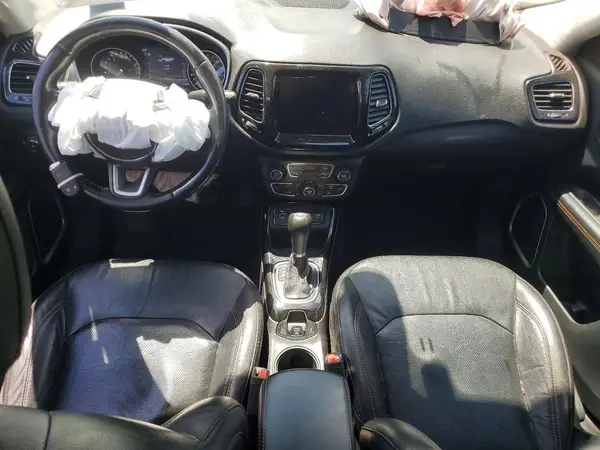 3C4NJCCB8MT573352 2021 JEEP COMPASS - Image 8