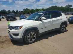 3C4NJCCB9JT123558 2018 JEEP COMPASS