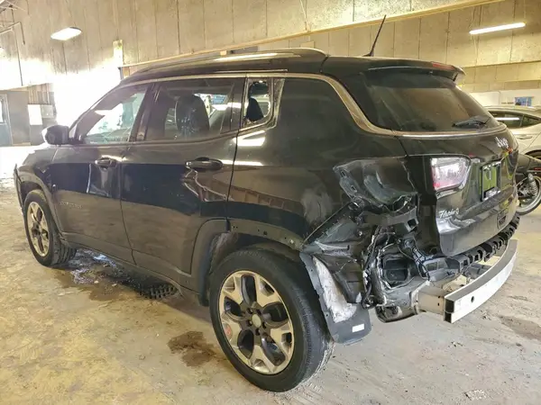 3C4NJCCB9JT248091 2018 JEEP COMPASS - Image 2