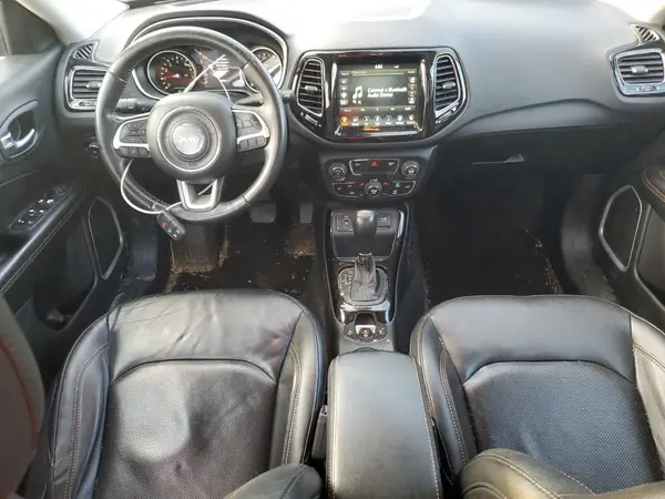 3C4NJCCB9JT286291 2018 JEEP COMPASS - Image 8