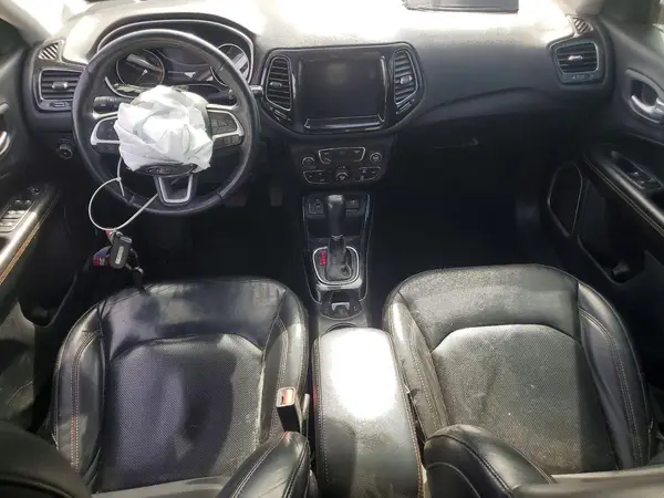 3C4NJCCB9JT308919 2018 JEEP COMPASS - Image 8