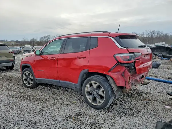 3C4NJCCB9JT406249 2018 JEEP COMPASS - Image 2