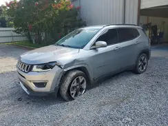 3C4NJCCB9JT406736 2018 JEEP COMPASS