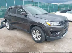 3C4NJCCB9JT406851 2018 JEEP COMPASS