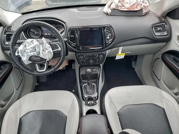 3C4NJCCB9KT649366 2019 JEEP COMPASS - Image 8