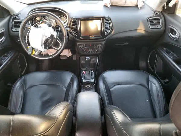 3C4NJCCB9KT662621 2019 JEEP COMPASS - Image 8