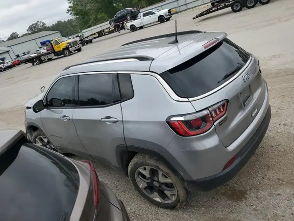 3C4NJCCB9KT664241 2019 JEEP COMPASS - Image 2