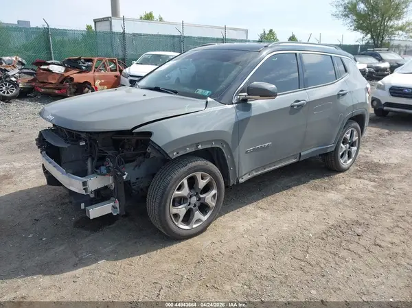 3C4NJCCB9KT769281 2019 JEEP COMPASS - Image 2