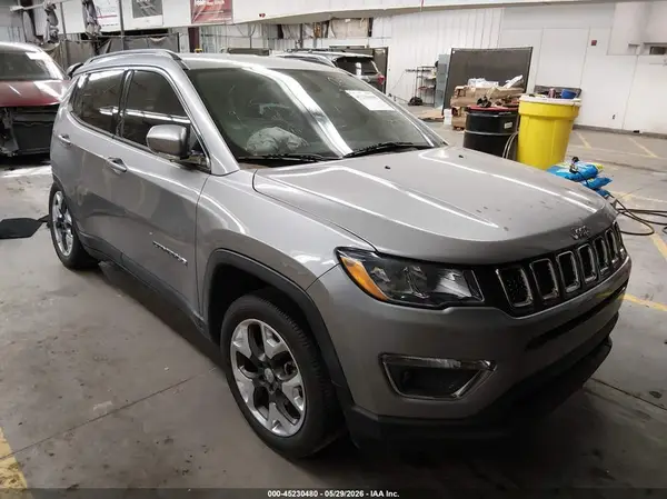 3C4NJCCB9KT772620 2019 JEEP COMPASS - Image 1