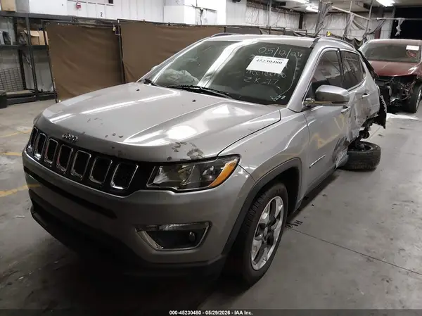 3C4NJCCB9KT772620 2019 JEEP COMPASS - Image 2