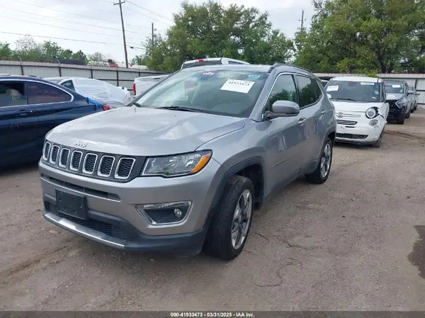3C4NJCCB9KT793631 2019 JEEP COMPASS - Image 2