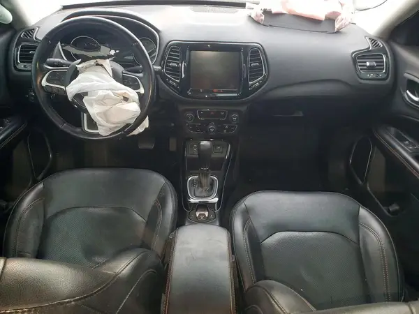 3C4NJCCB9LT110280 2020 JEEP COMPASS - Image 8