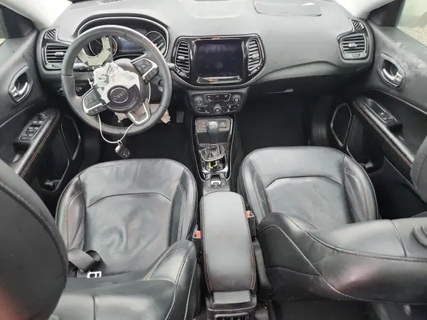 3C4NJCCBXJT165270 2018 JEEP COMPASS - Image 8