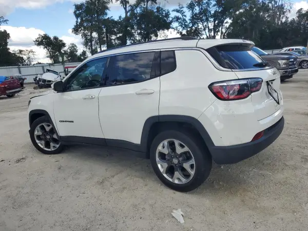 3C4NJCCBXJT358230 2018 JEEP COMPASS - Image 2