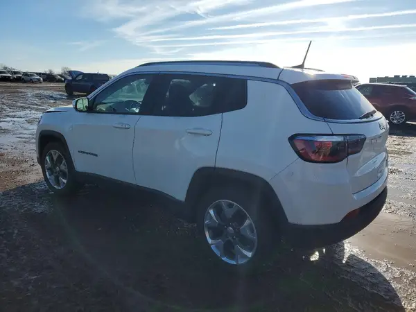 3C4NJCCBXJT358292 2018 JEEP COMPASS - Image 2