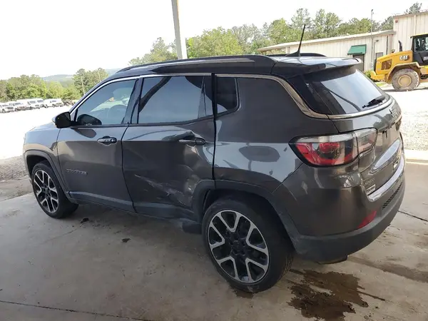 3C4NJCCBXJT361662 2018 JEEP COMPASS - Image 2