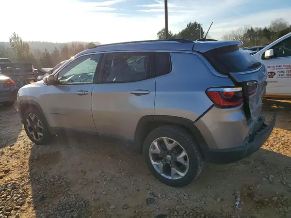 3C4NJCCBXJT406051 2018 JEEP COMPASS - Image 2