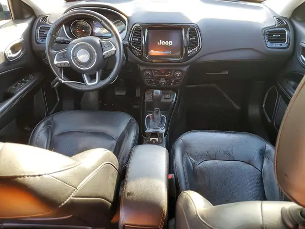 3C4NJCCBXJT406051 2018 JEEP COMPASS - Image 8