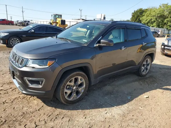 3C4NJCCBXJT406650 2018 JEEP COMPASS - Image 1