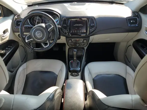 3C4NJCCBXJT406650 2018 JEEP COMPASS - Image 8