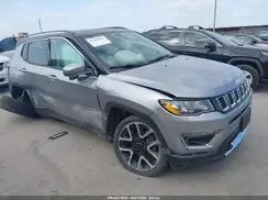 3C4NJCCBXJT499864 2018 JEEP COMPASS