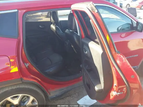 3C4NJCCBXKT664345 2019 JEEP COMPASS - Image 8