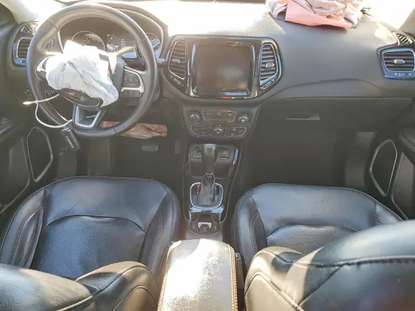 3C4NJCCBXKT670789 2019 JEEP COMPASS - Image 8