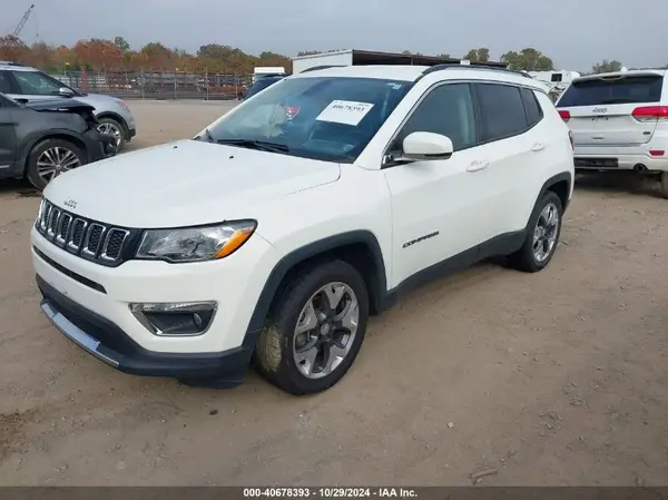 3C4NJCCBXKT676236 2019 JEEP COMPASS - Image 2