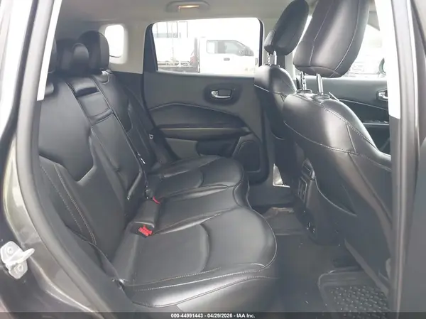 3C4NJCCBXKT772612 2019 JEEP COMPASS - Image 8