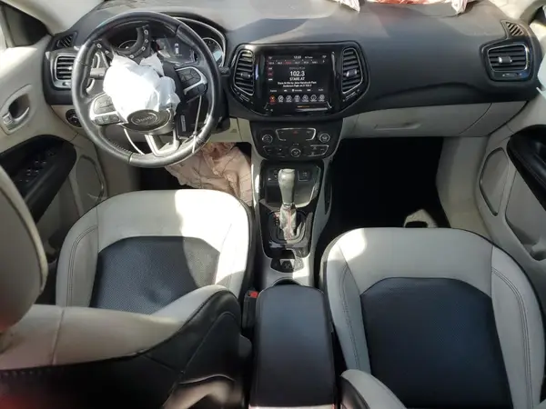 3C4NJCCBXKT793492 2019 JEEP COMPASS - Image 8