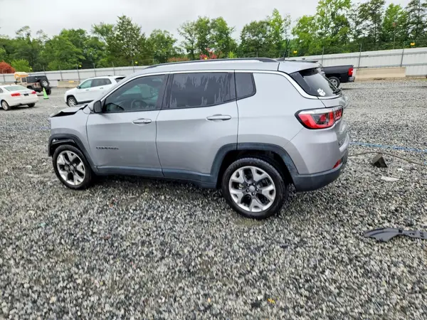 3C4NJCCBXKT793654 2019 JEEP COMPASS - Image 2