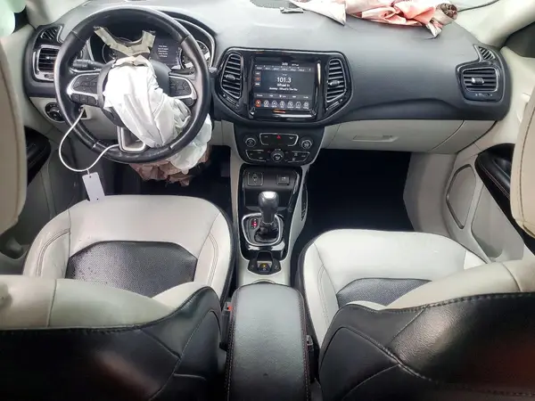 3C4NJCCBXLT120946 2020 JEEP COMPASS - Image 8